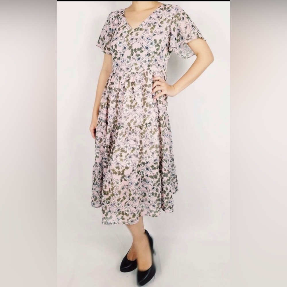 Floral Vintage Vibe Dress petite